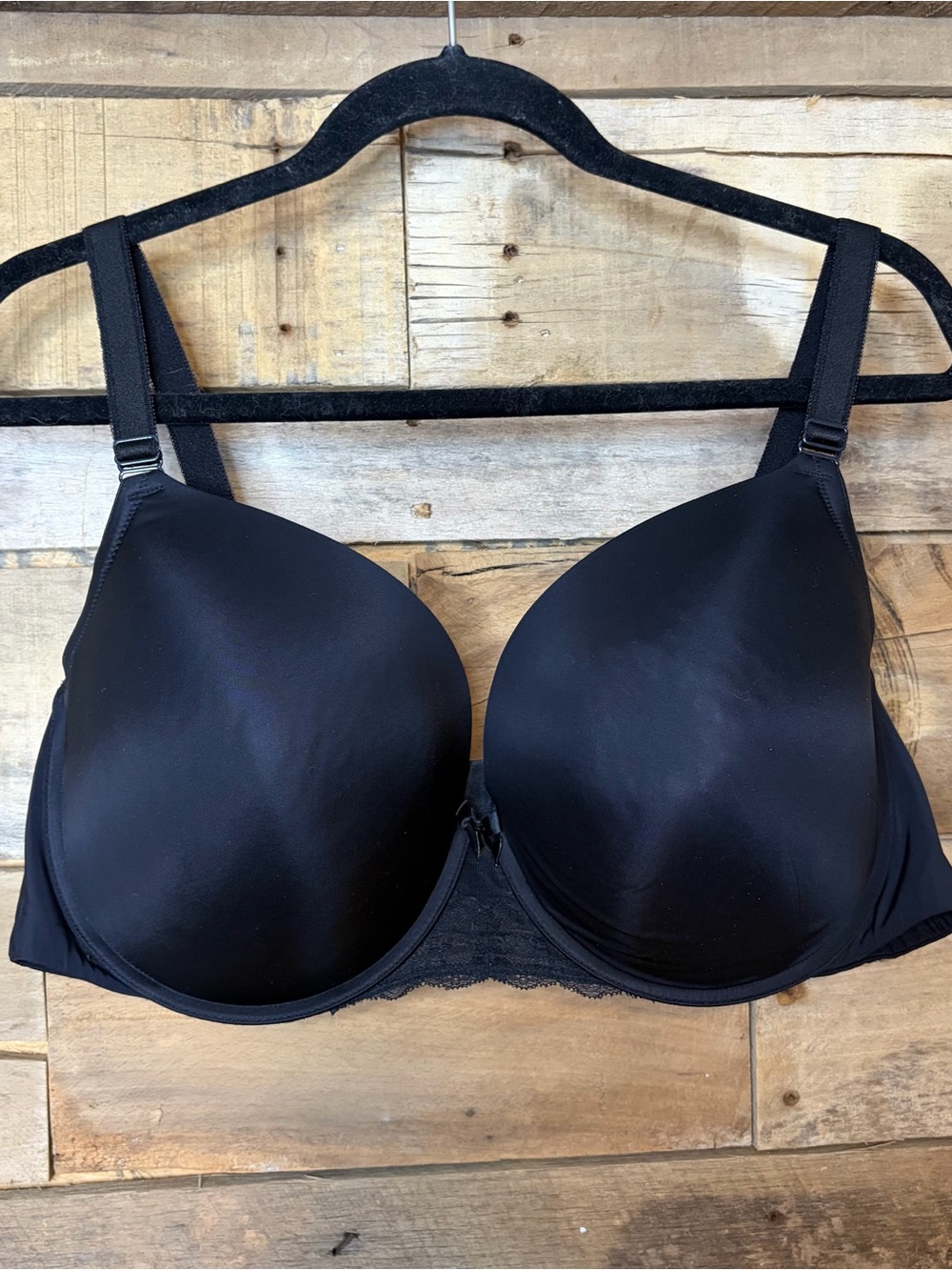 Torrid Curve Black Women's T-Shirt Bra - Comfortable Everyday Support 46D